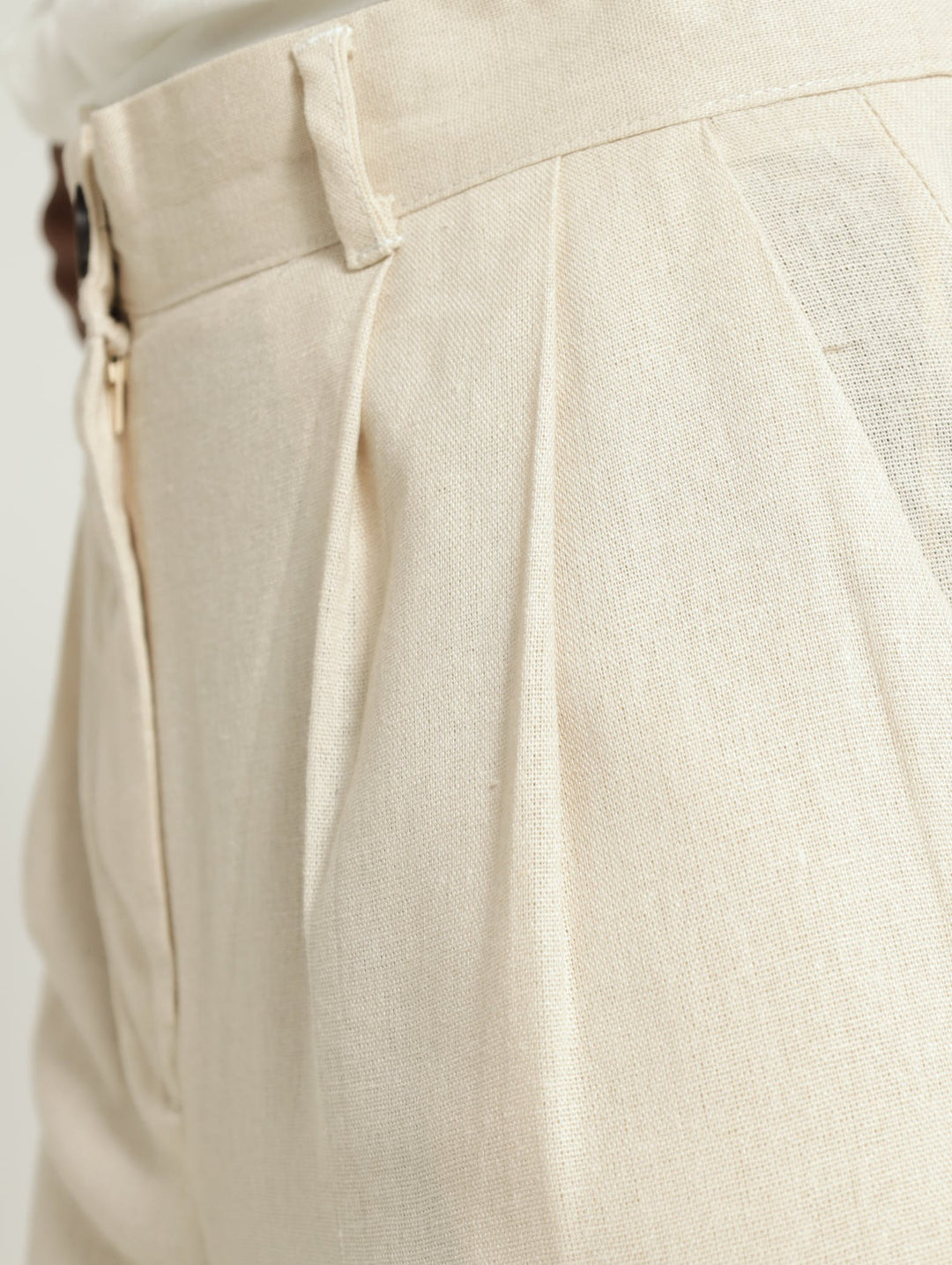 Linen Bermuda Shorts - Cream