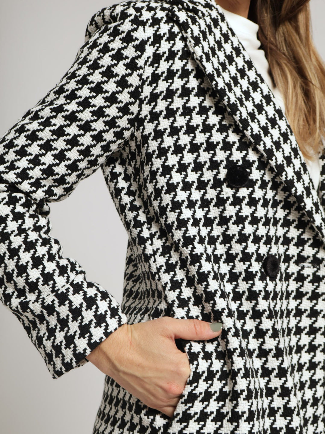 Double Breasted Houndstooth Coat - Black/White