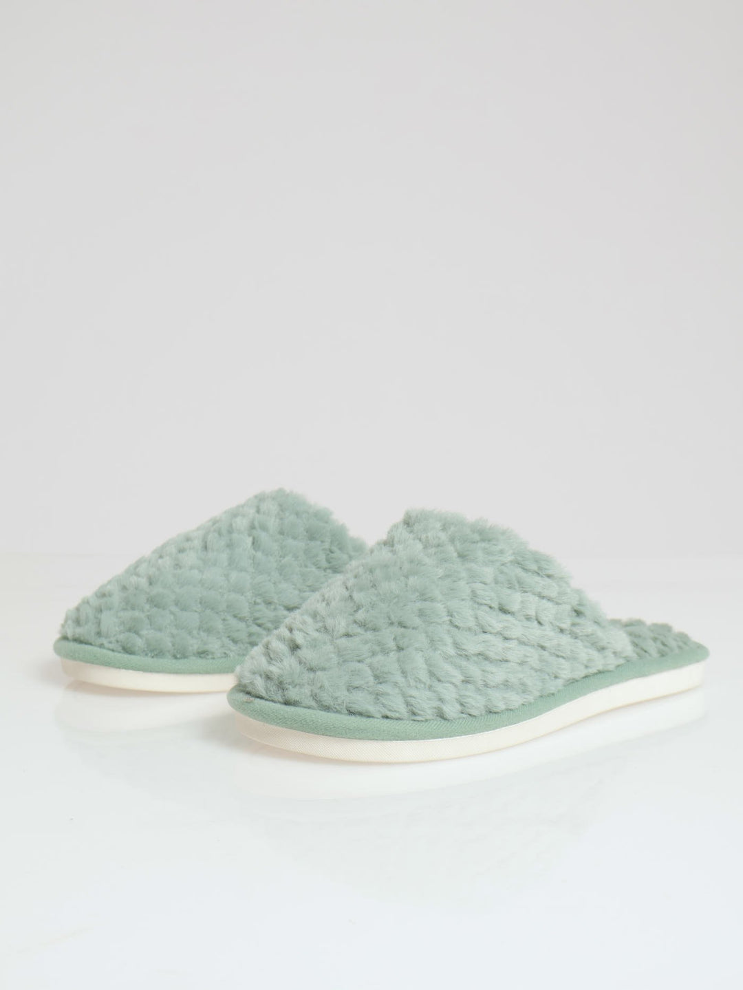 Waffle Fur Closed Toe Slipper - Sage