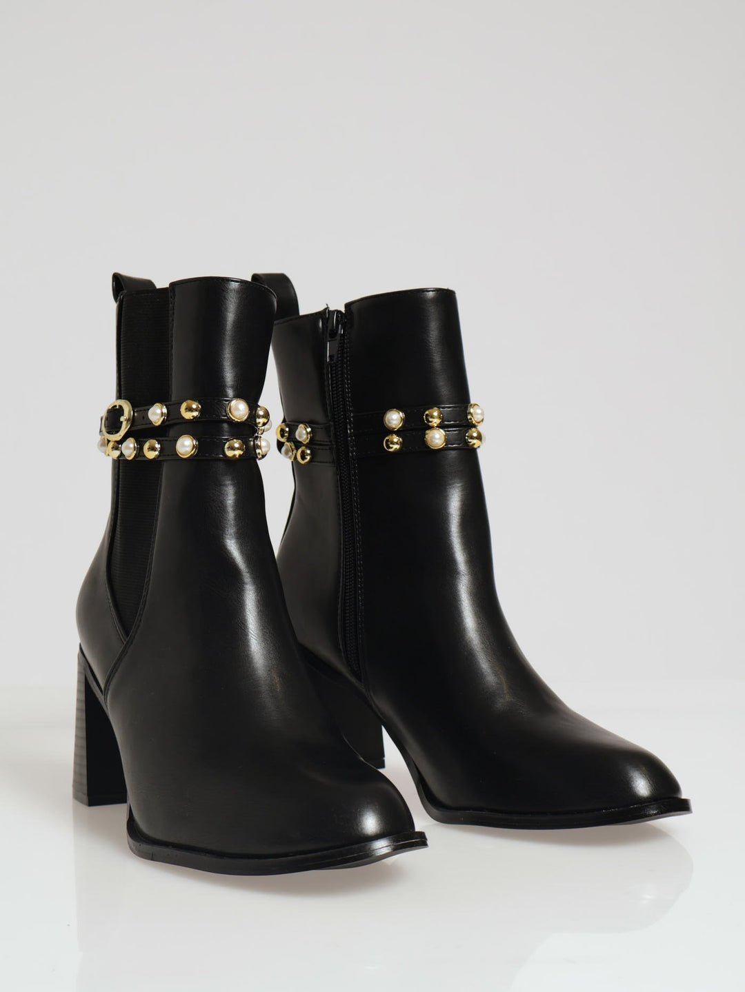 Pearl & Stud Chelase Block Heel - Black