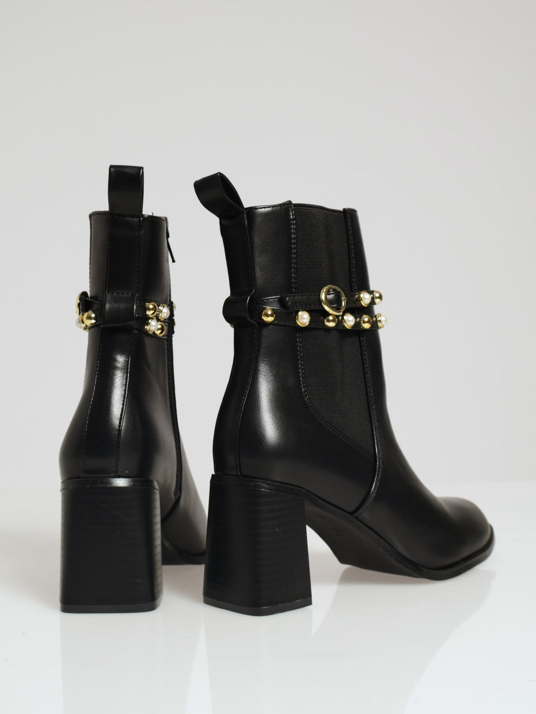 Pearl & Stud Chelase Block Heel - Black