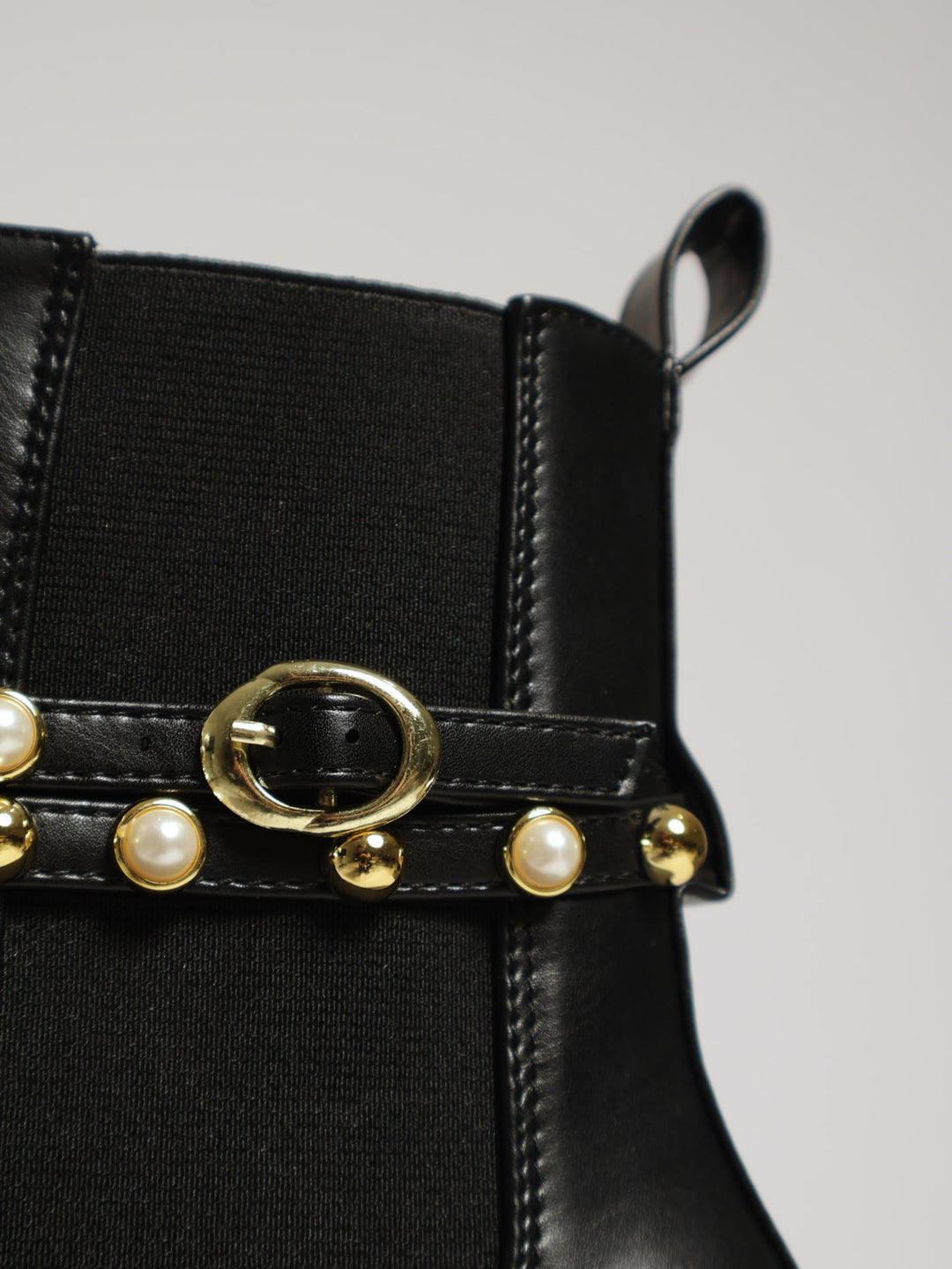 Pearl & Stud Chelase Block Heel - Black