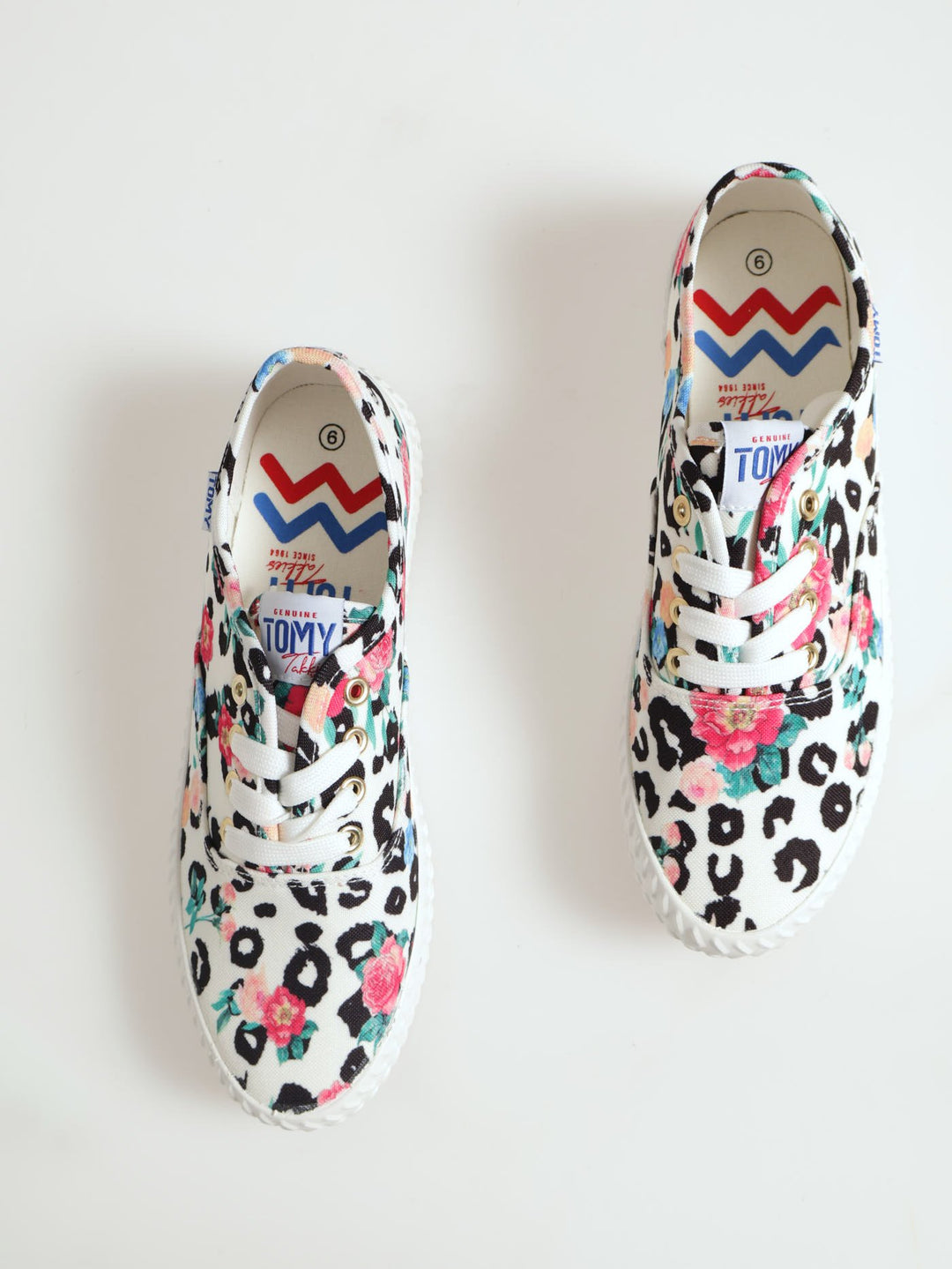 Tomy Low Cut Basic Printed Canvas Lace Up - White