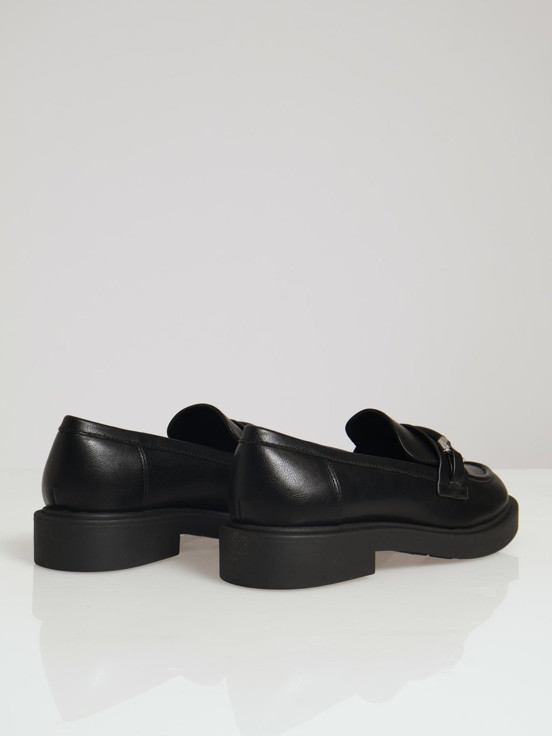 Amoure Casual Loafer - Black