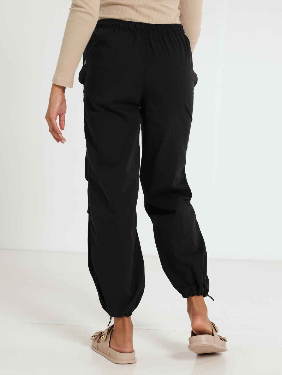 Parachute Pants - Black