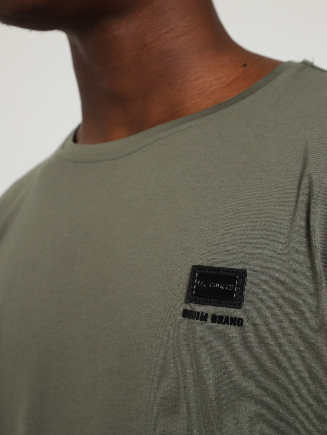 Metal And Leather Badge Tee - Olive