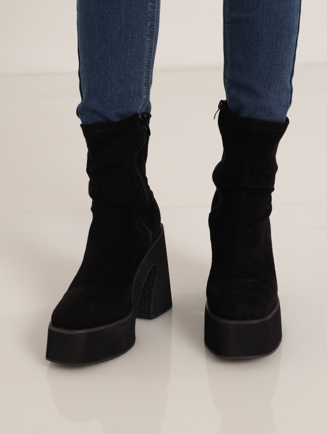 Square Toe Block Heel Platform Boot - Black