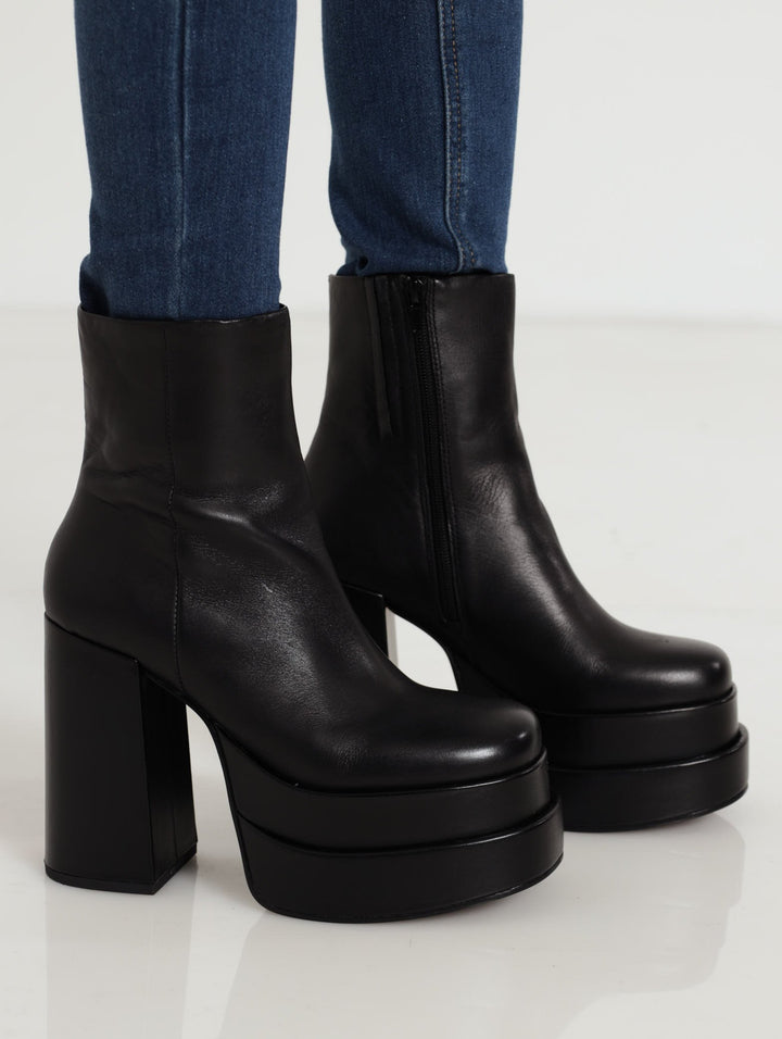 Cobra Chunky Double Platform Leather Boot - Black