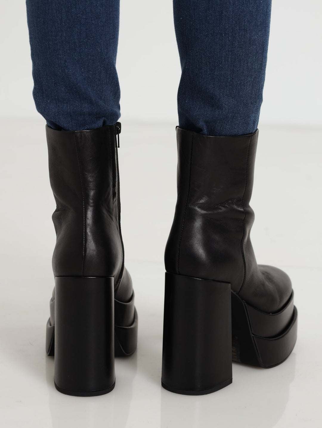 Cobra Chunky Double Platform Leather Boot - Black