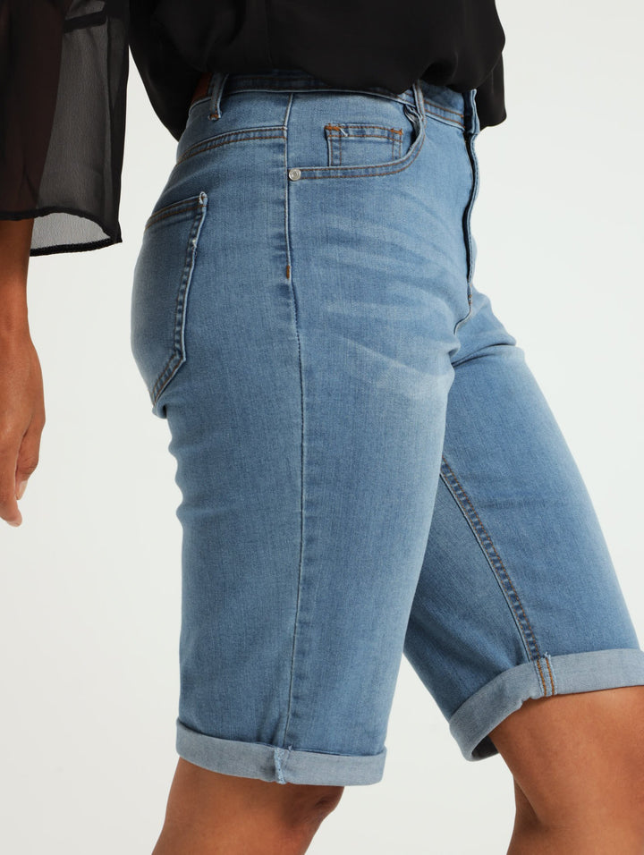 Turn Up Hem Bermuda Shorts - Light Wash