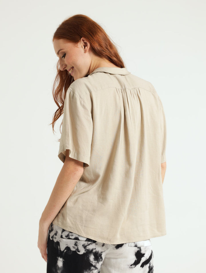 Peter Pan Collar Shirt - Silver