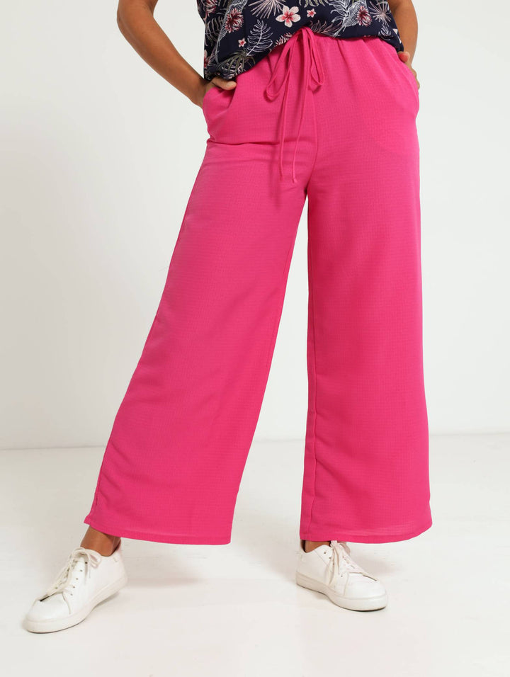 Pull-On Wideleg Capri Pants - Cerise