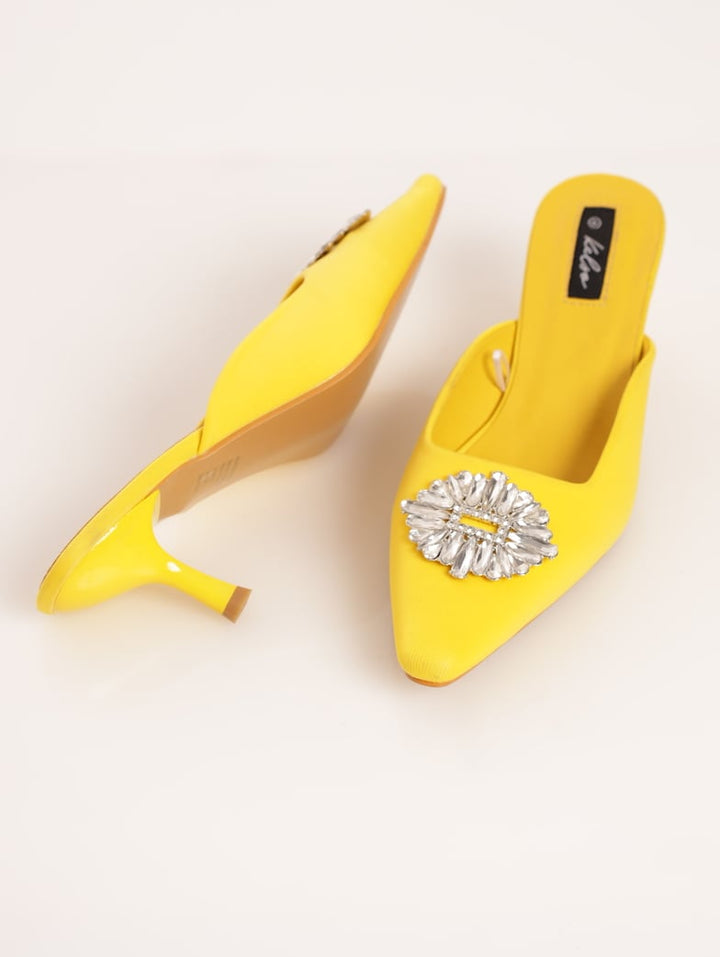 Ladies Square-Toe Push-In Kitten Heel - Yellow