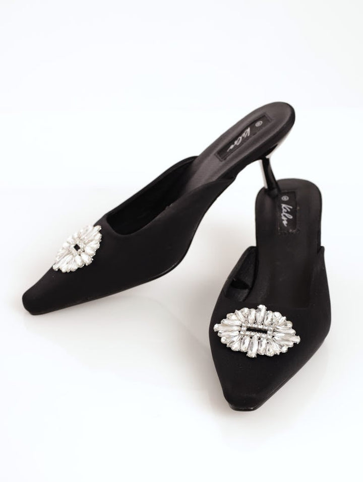 Ladies Square-Toe Push-In Kitten Heel - Black