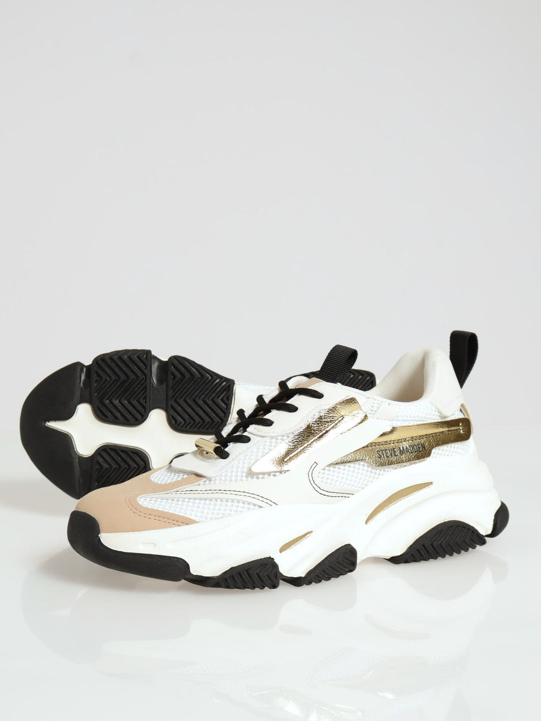 Possession Lace Up Sporty Sneaker - White/Black