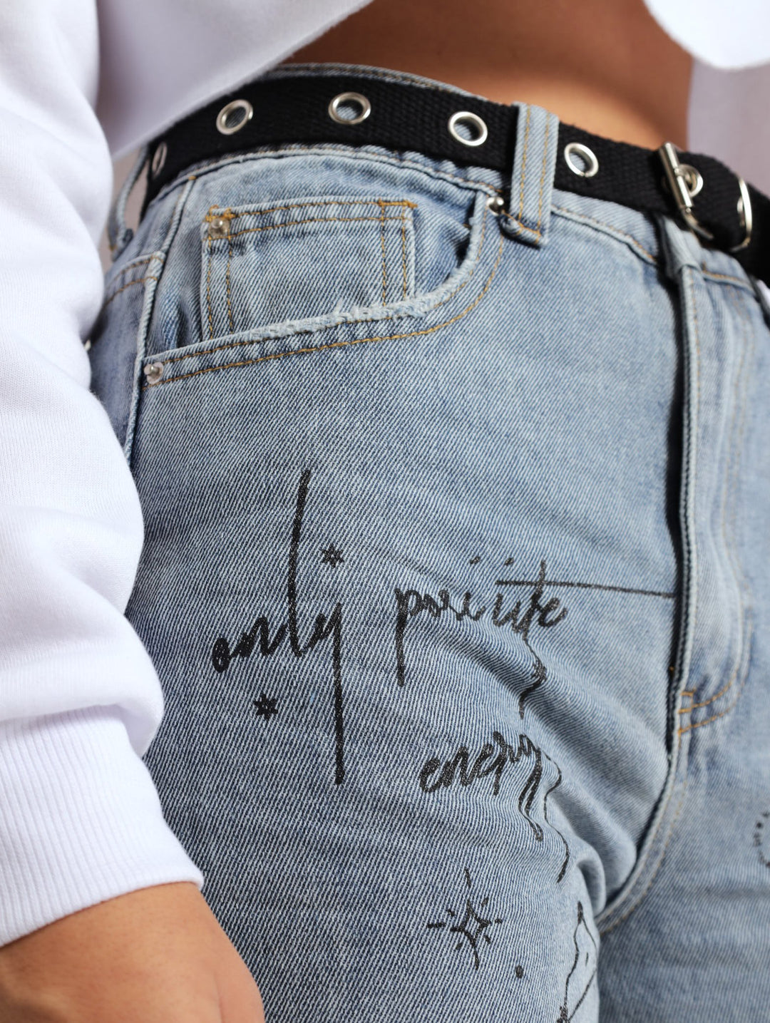 Ladies Salty Light Wash Celestial Belted Straightleg Denim Jean