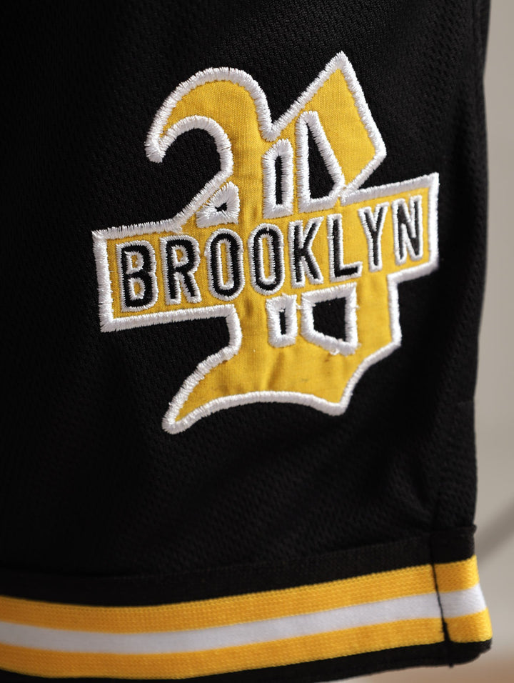 Mens's Basketball Short - Black/White