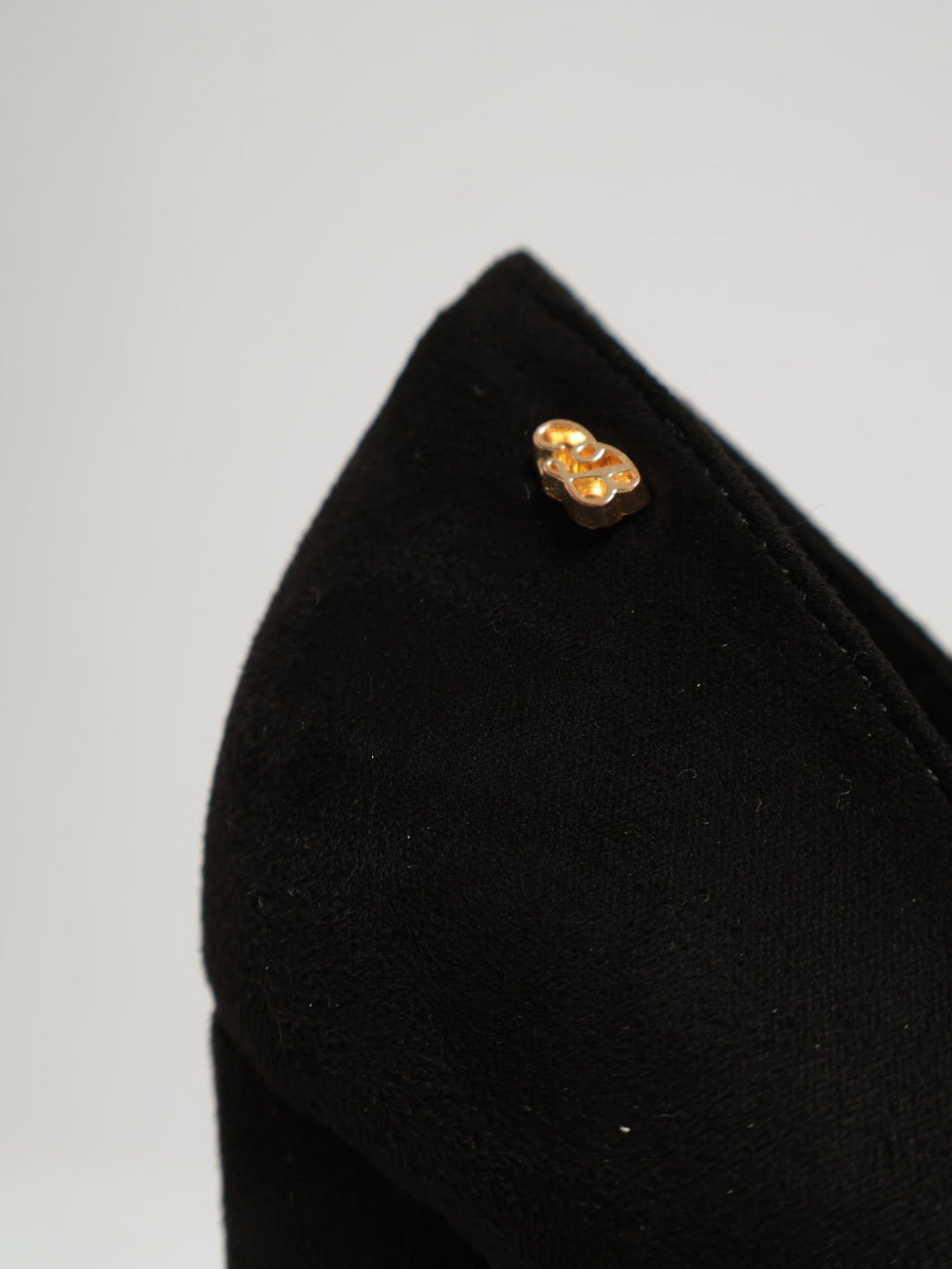 Criss 6 Suede Block Heel - Black