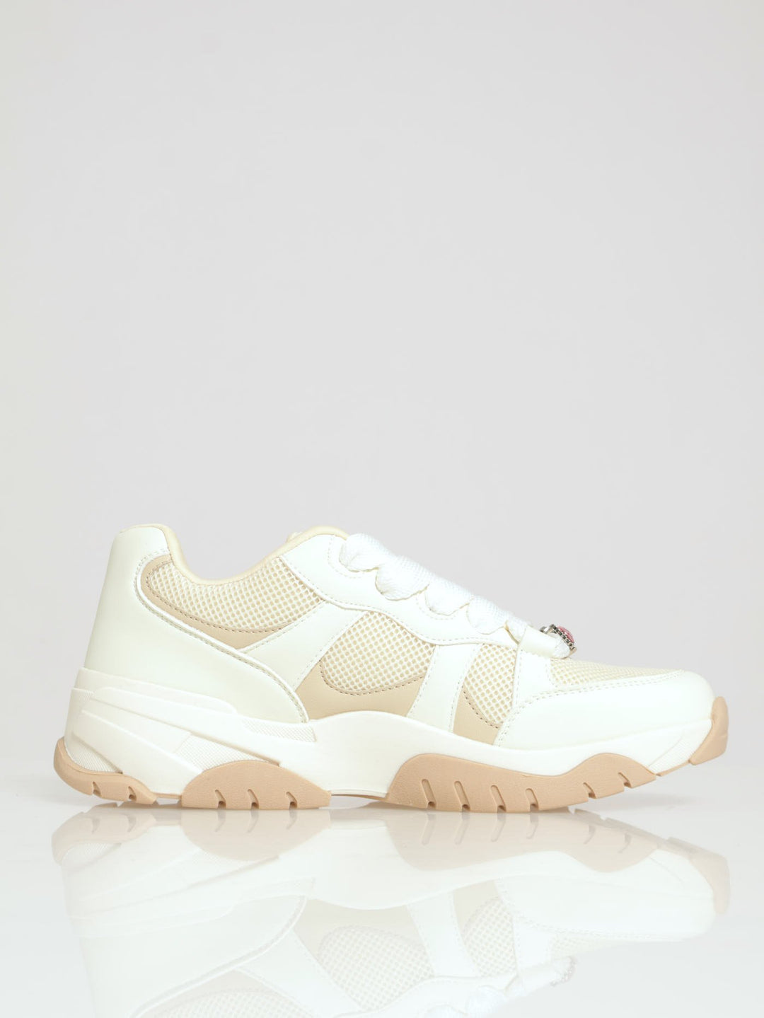 Jaydee Panelled Lace Up Sneaker - White/Beige