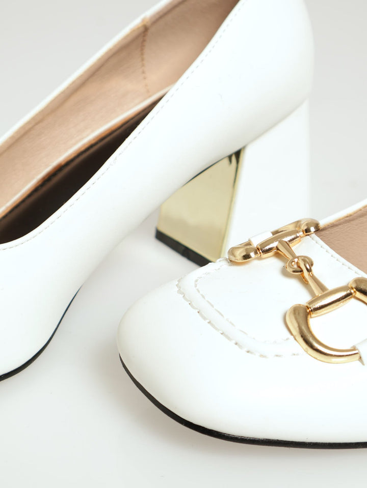 Square Toe Court Heel With Metal Trim - Off White