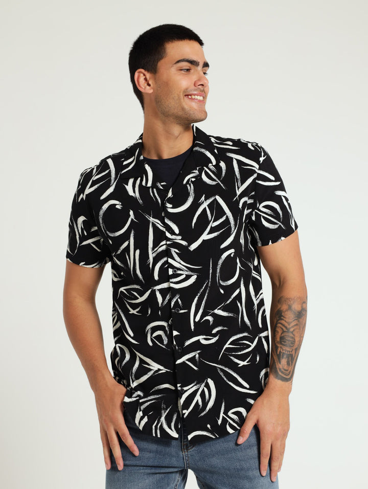 Geo Pattern Shirt - Black/White