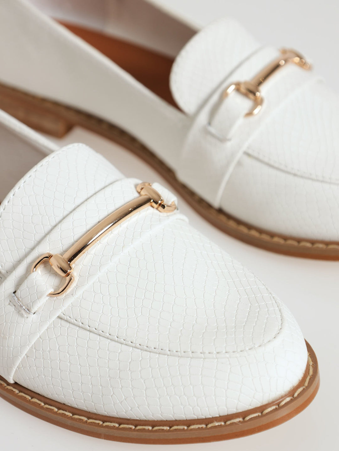 Textured Loafer With Metal Bar - White