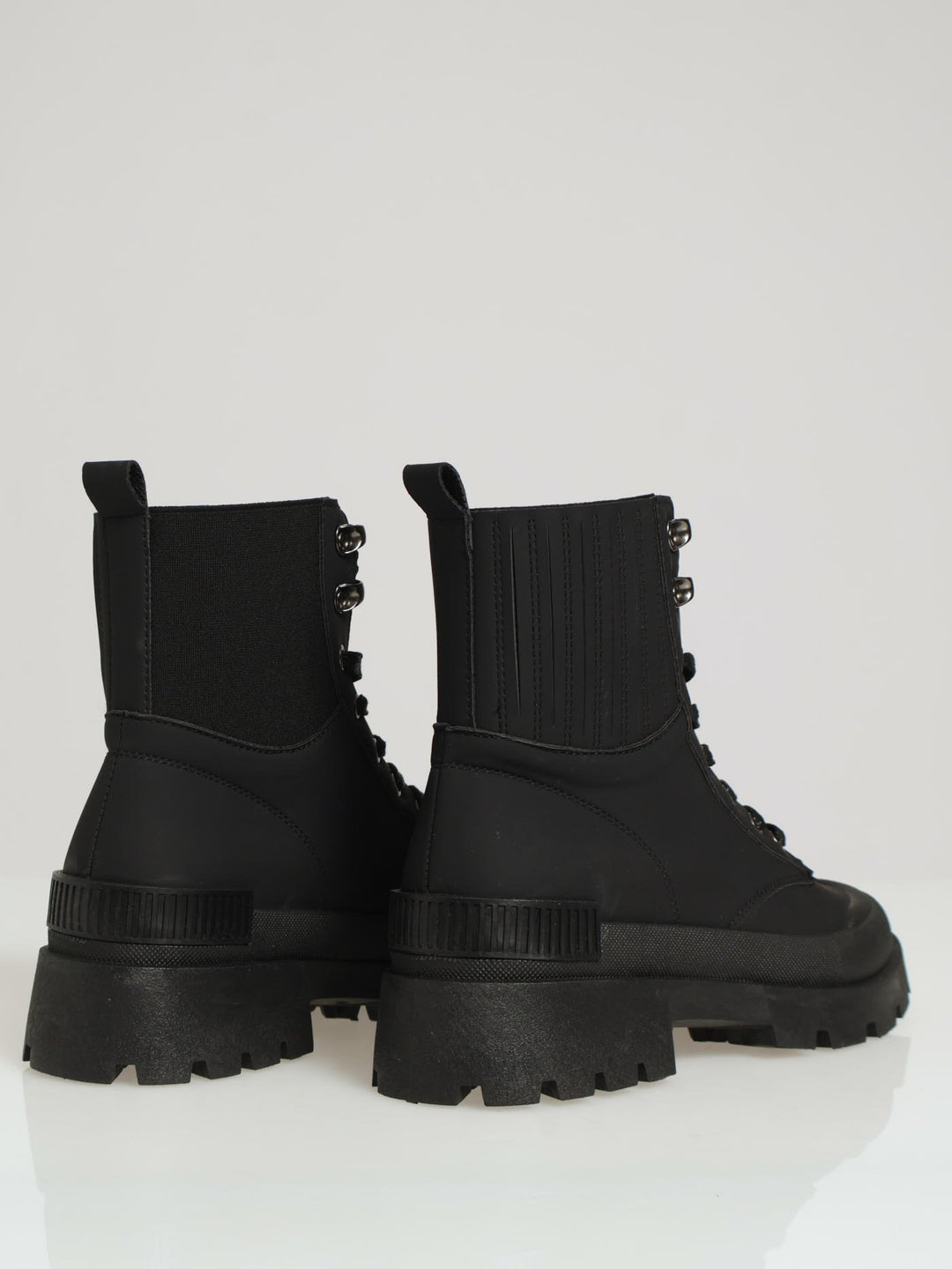 Chunky Hiking Boot - Black
