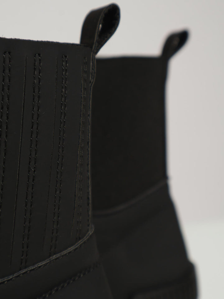 Chunky Hiking Boot - Black