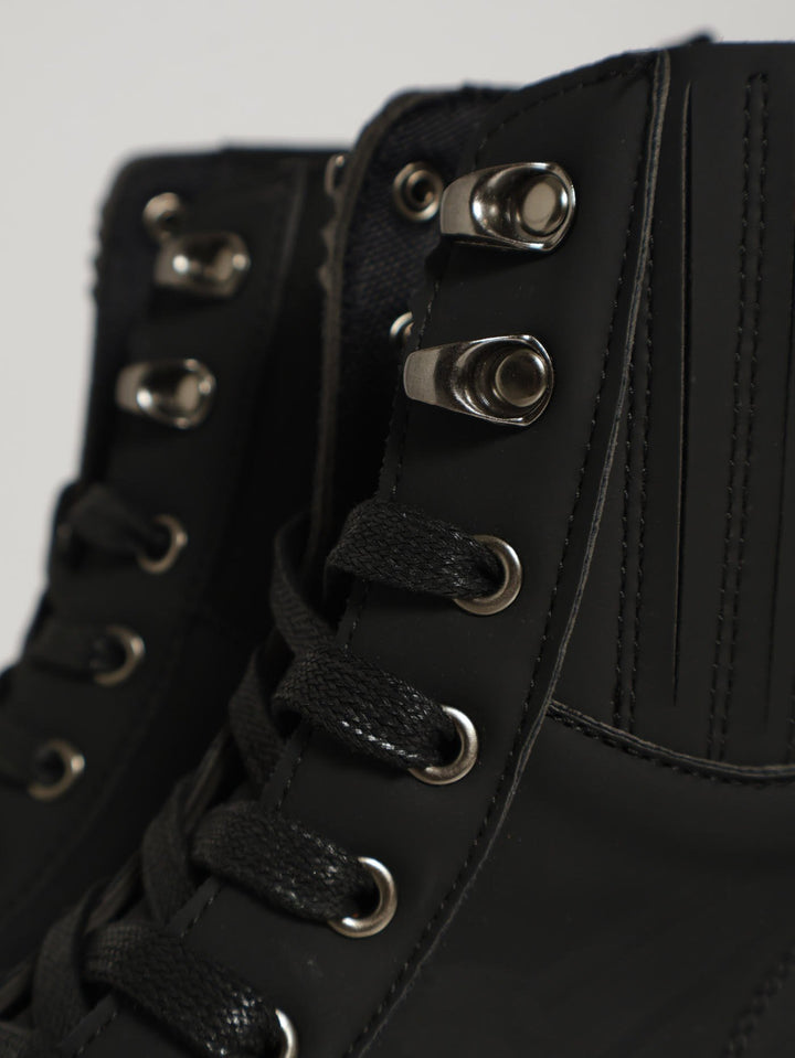 Chunky Hiking Boot - Black