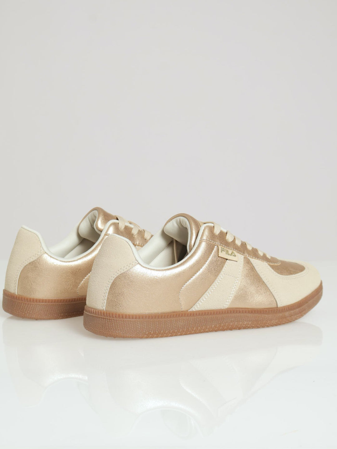 Scarlett Low Cut Sneaker - Beige