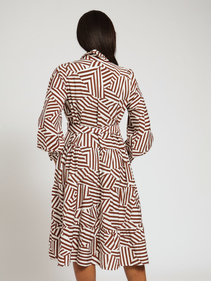 Long Sleeve Belted Tiered Maxi Shirt Dress - Brown/White