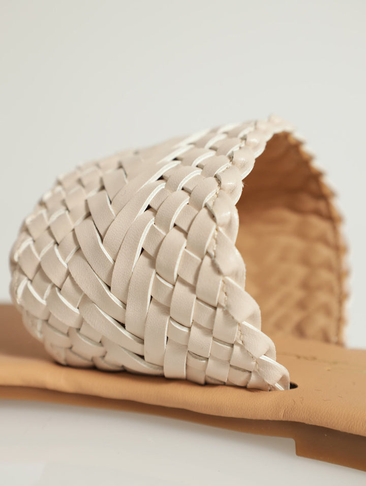 Metallic Toe Post With Weave Strap Flat Sandal - Cream