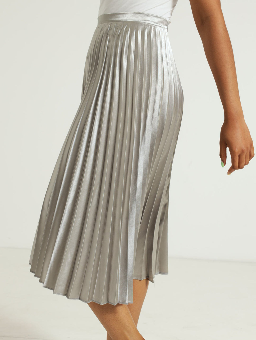 Metallic Pleated Skirt - Silver