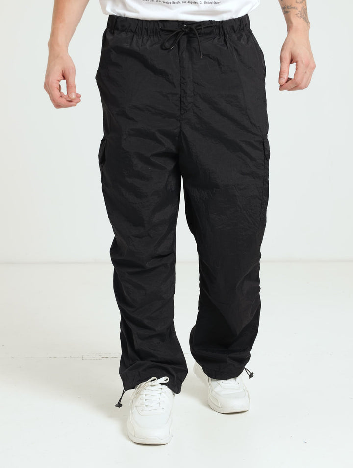 Parachute Cargo Pants - Black