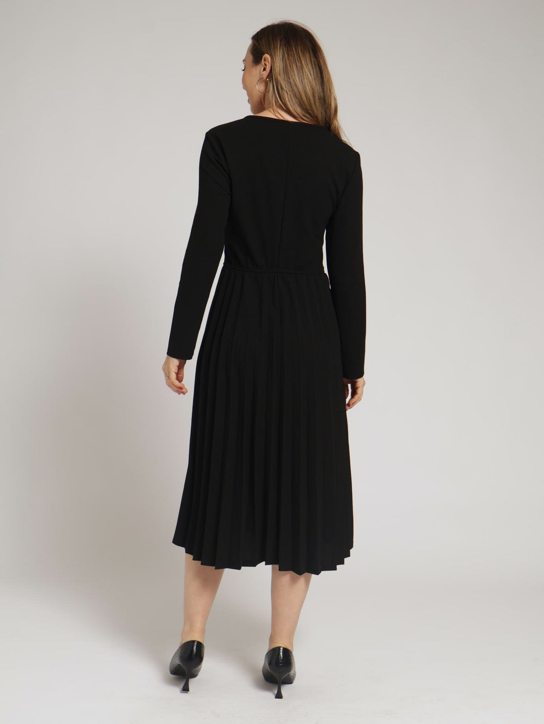 Ladies Long Sleeve Wrap Pleated Dress Black – Edgars