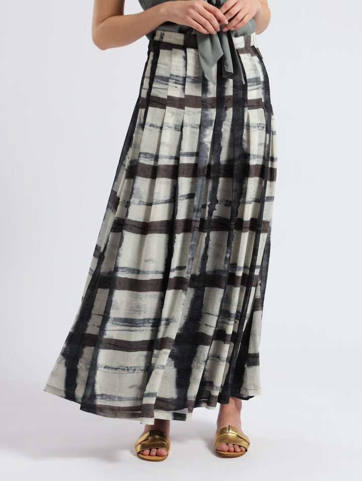 A-Line Maxi Pleated Detail Skirt