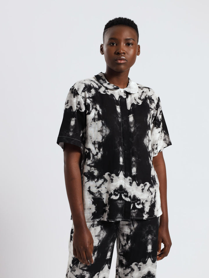 Peter Pan Collar Shirt