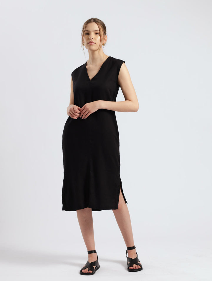 V-Neck Shift Pocketed Dress - Black