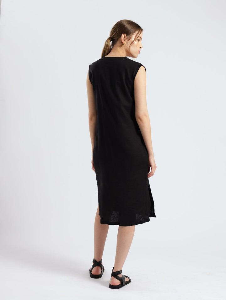 V-Neck Shift Pocketed Dress - Black