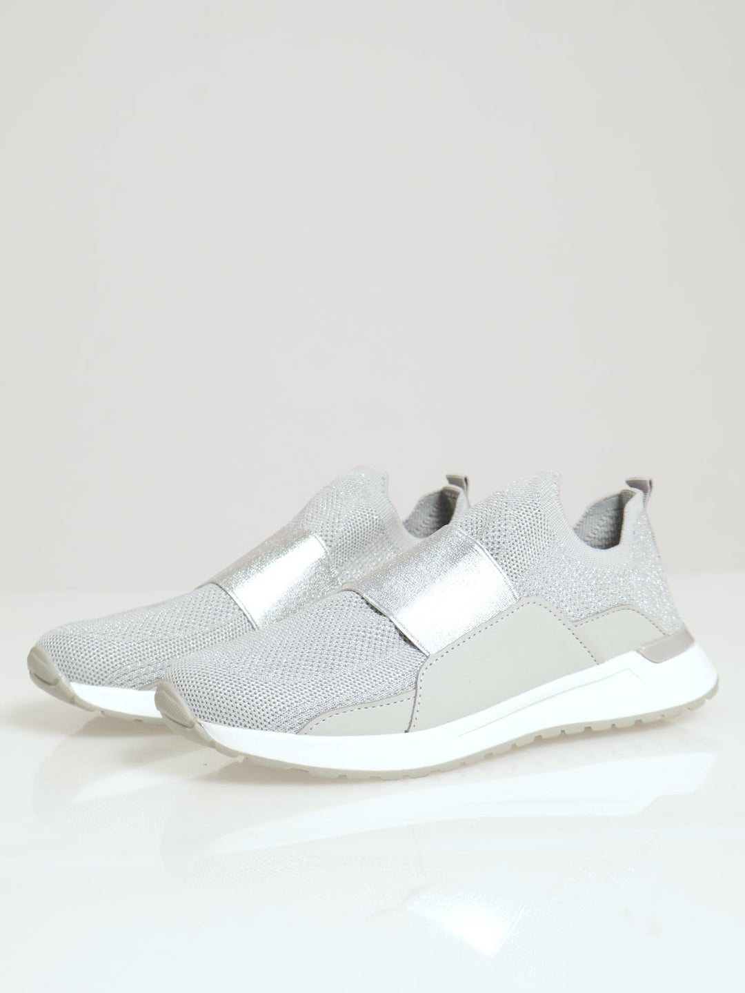 Flyknit Slip On With Wide Metallic Elastic Band - Silver Grey