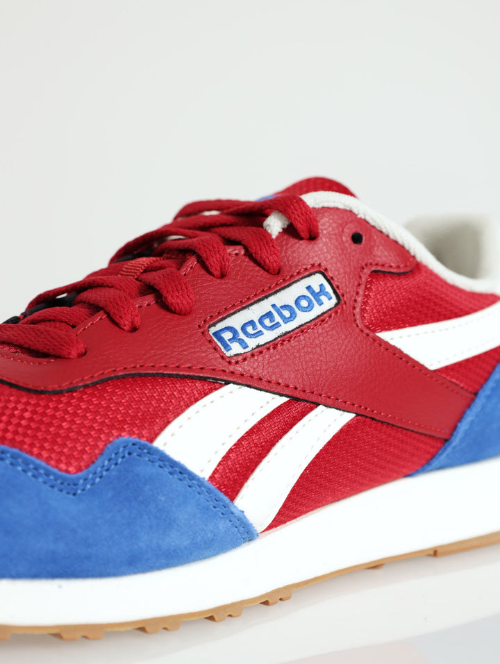 Royal Ultra Colourblock Closed Toe Lace Up Sneaker - Red