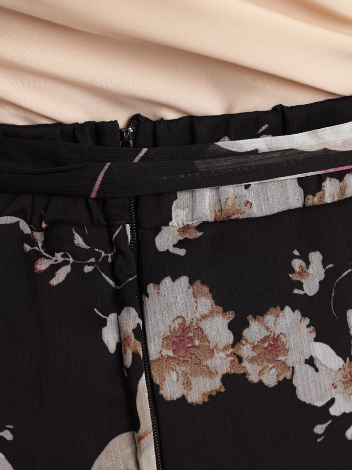 Ladies Floral Frill Detail Midi Skirt - Black