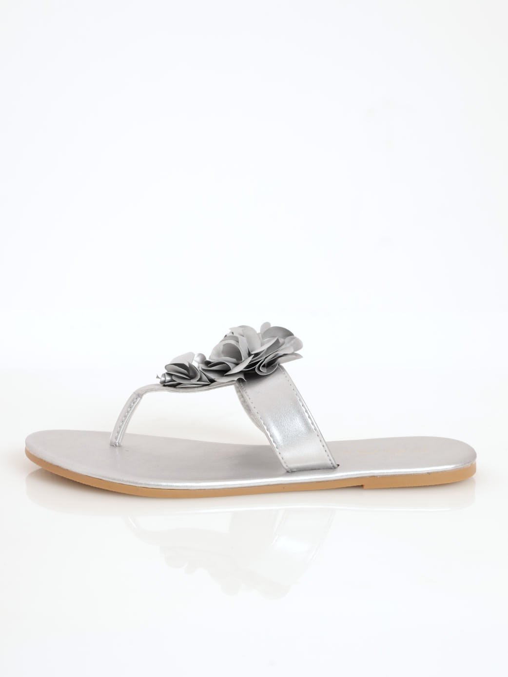 Ladies Thick Strap Thong Flat Sandal With Flowers - Silver
