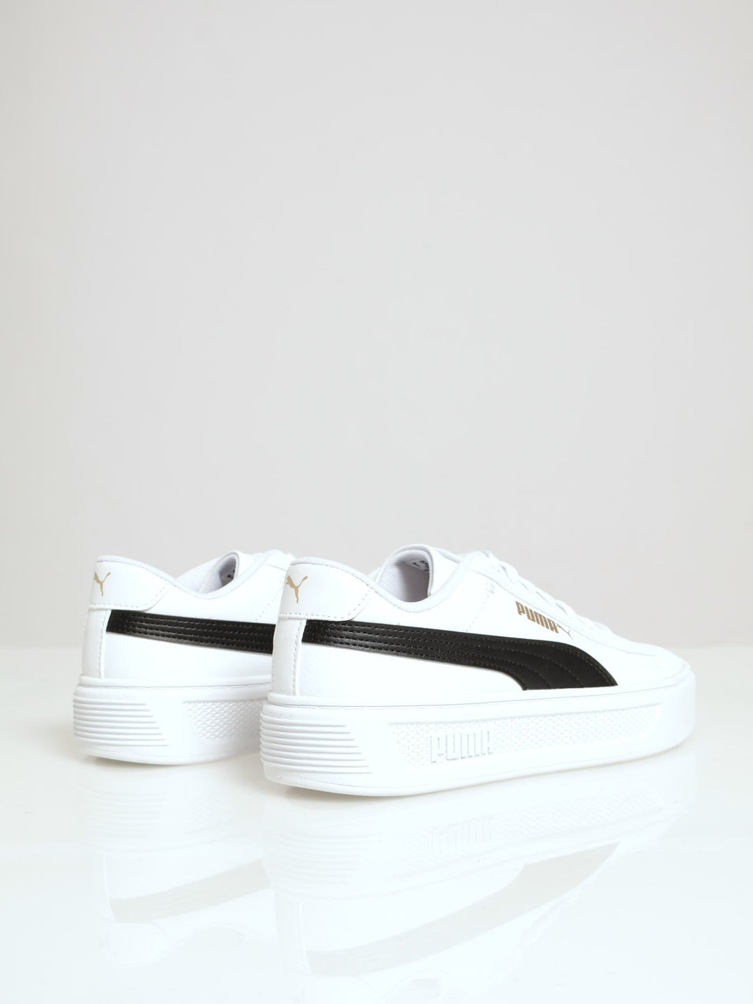 Smash Platform V2 Sneaker - White/Black