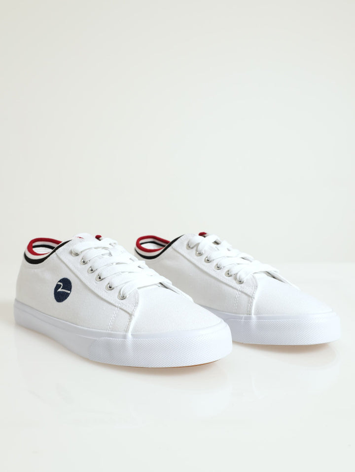 Spin Knit Collar Lace Up Sneaker - White