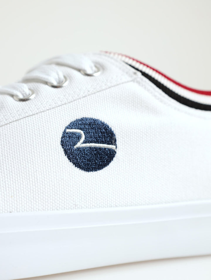 Spin Knit Collar Lace Up Sneaker - White