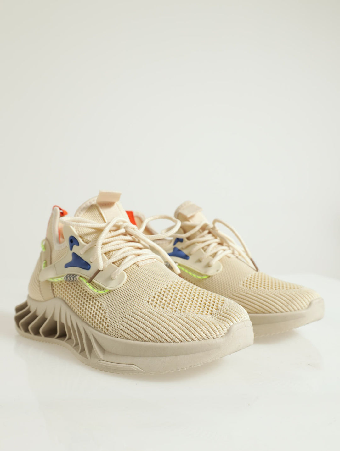 Mono Fashion Knit Trainer - Beige