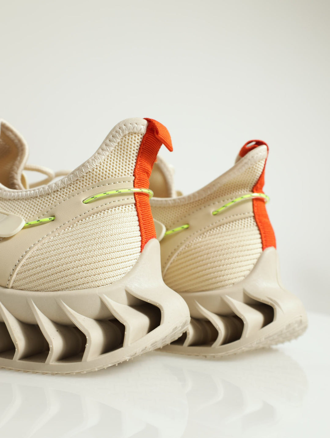 Mono Fashion Knit Trainer - Beige