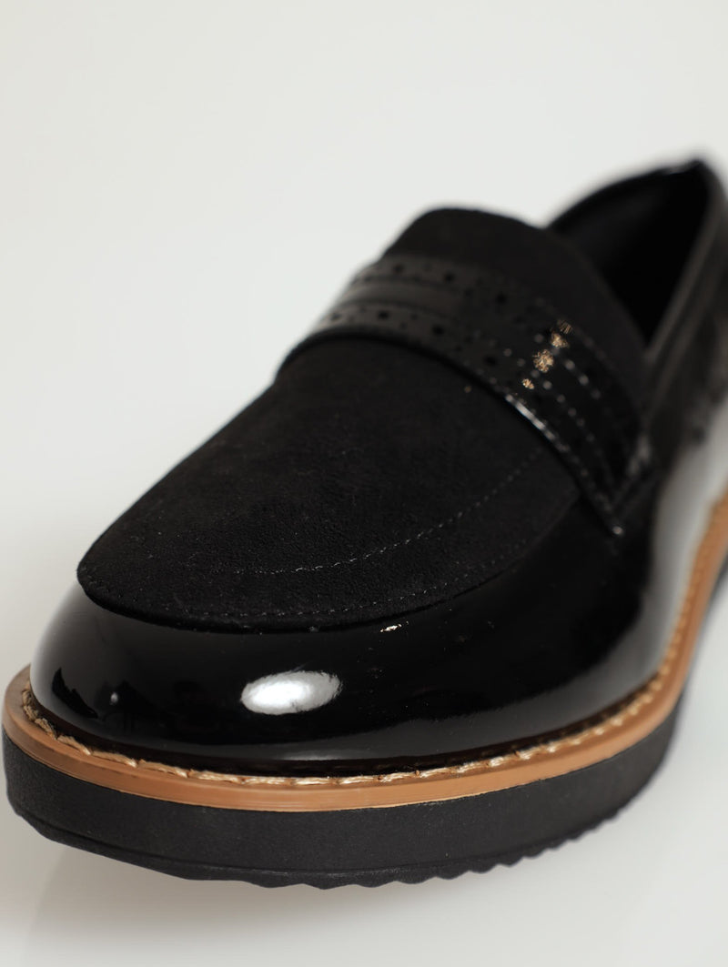 Multi-Fabric Loafer With Punch Hole Detail - Black