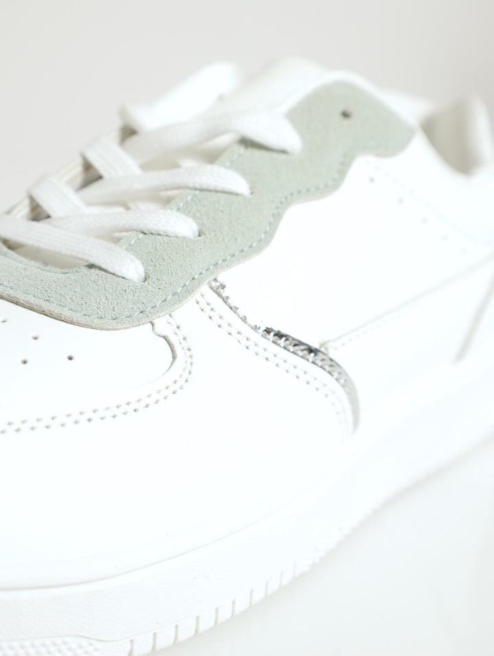 Pin Punch Vamp With Fabric Block Inserts - White